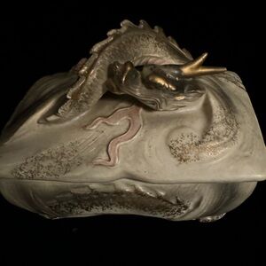 Wales Pottery Gray & Gold Ceramic Dragon Box
